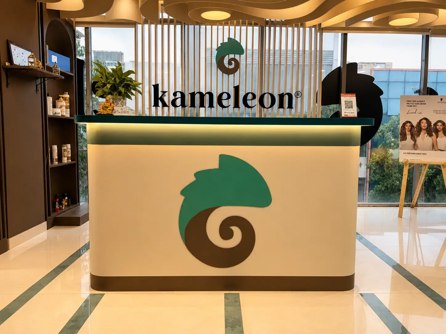 Kameleon Salon Chandra Layout interior