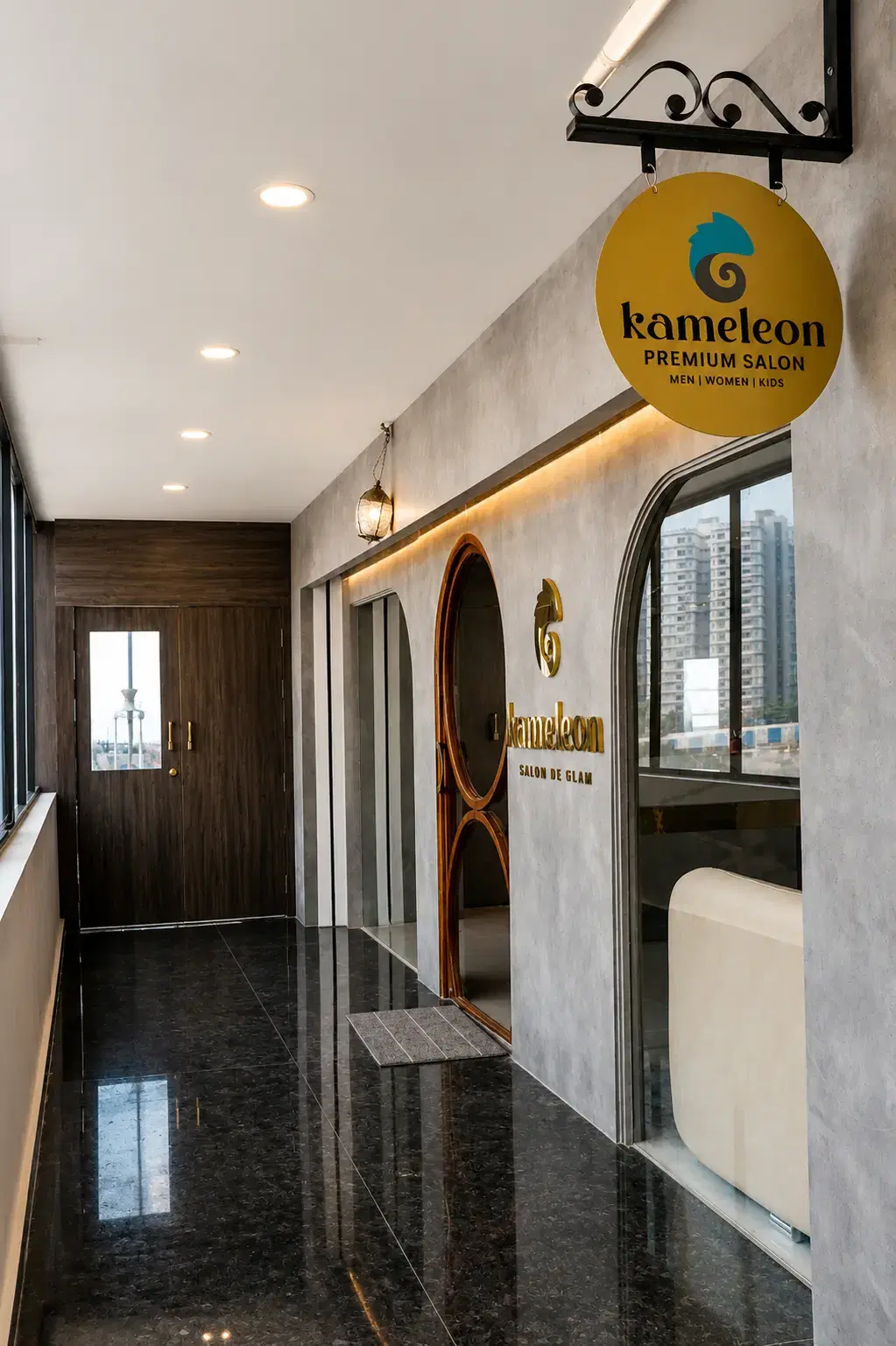 Kameleon Salon Kokapet interior