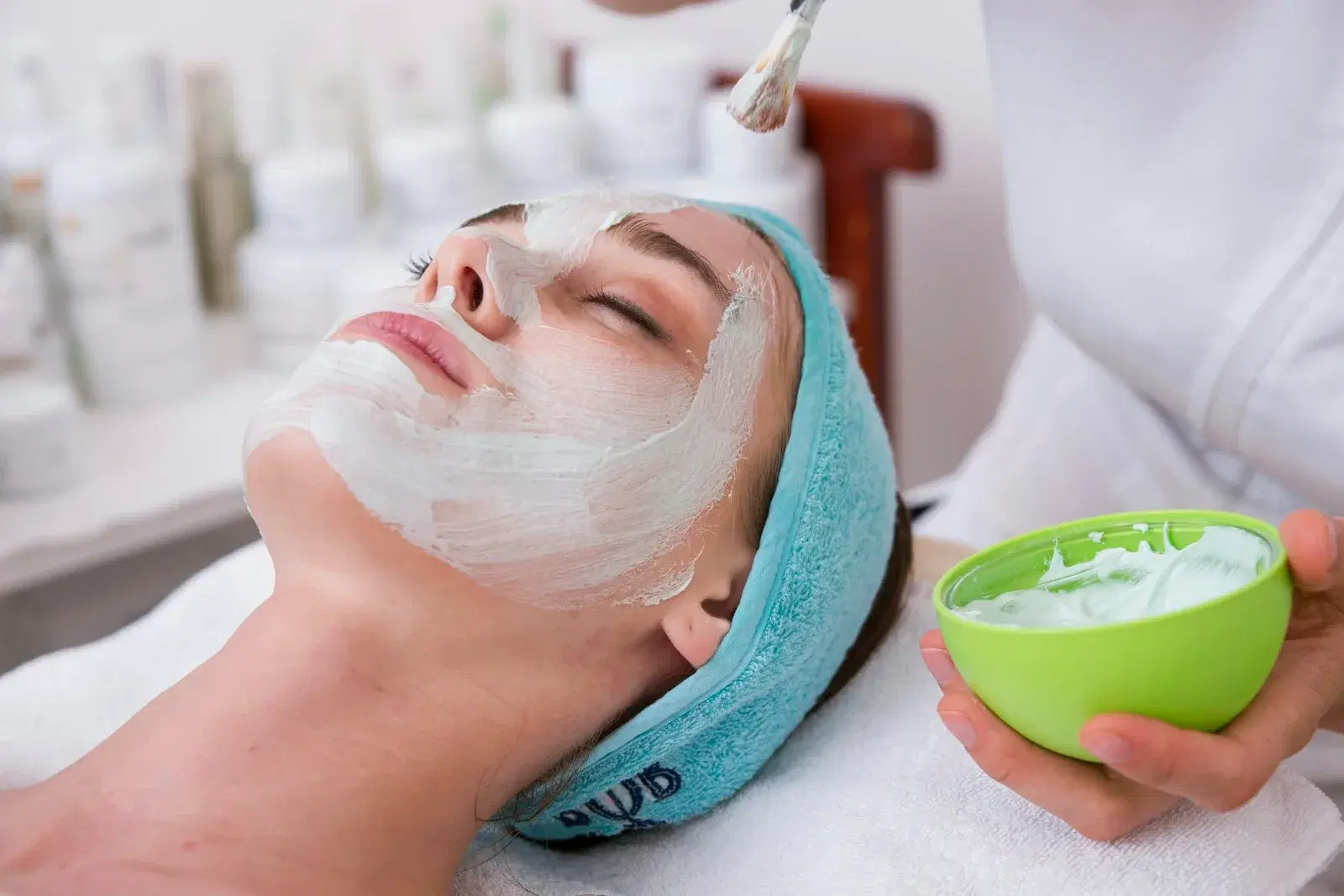 Best Facial for Dry Skin